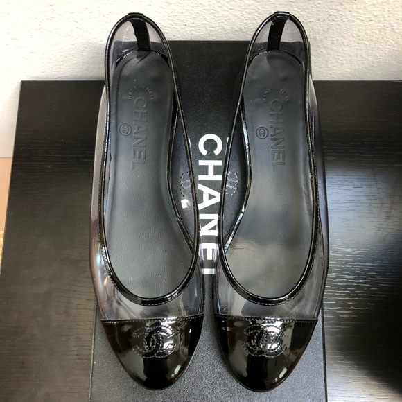 CHANEL Shoes - Chanel CC Captoe Classic Ballet Flat PVC Transparent 38.5